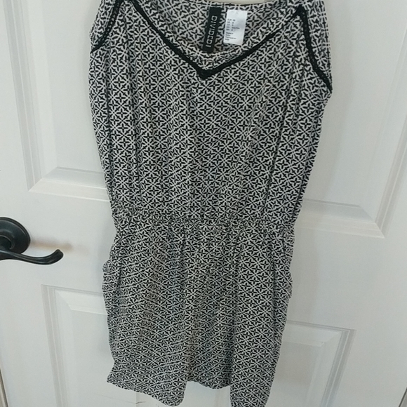 Jumper with pockets - Picture 3 of 3